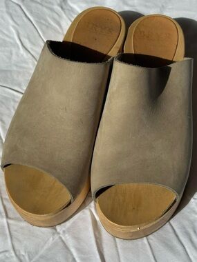 Bryr Norma Clog Sandal